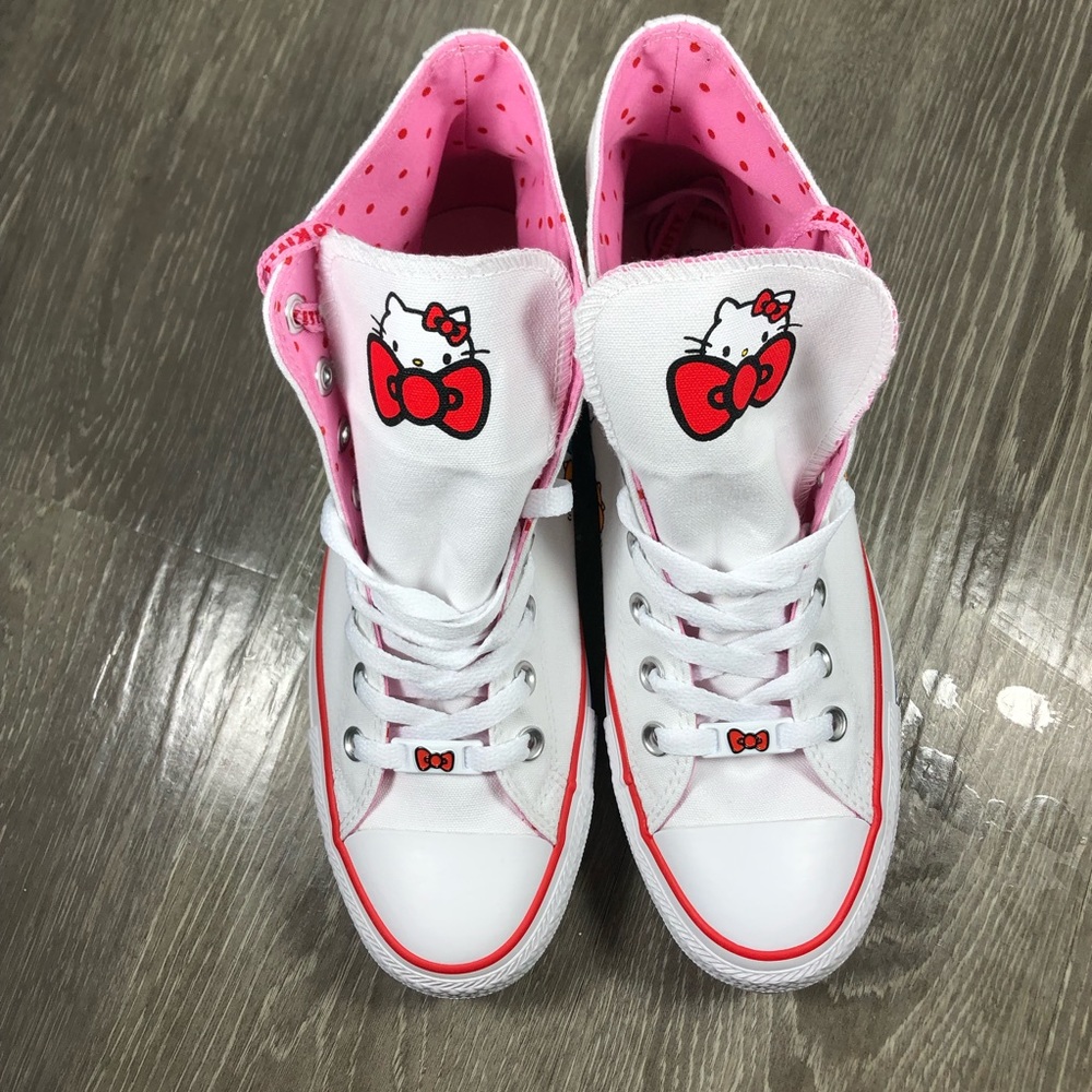 Converse Chuck Taylor Hi Hello Kitty NWT - Picture 5 of 8